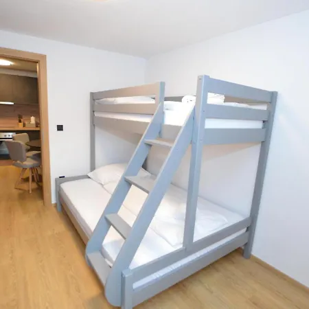 Felding 4 Apartment *